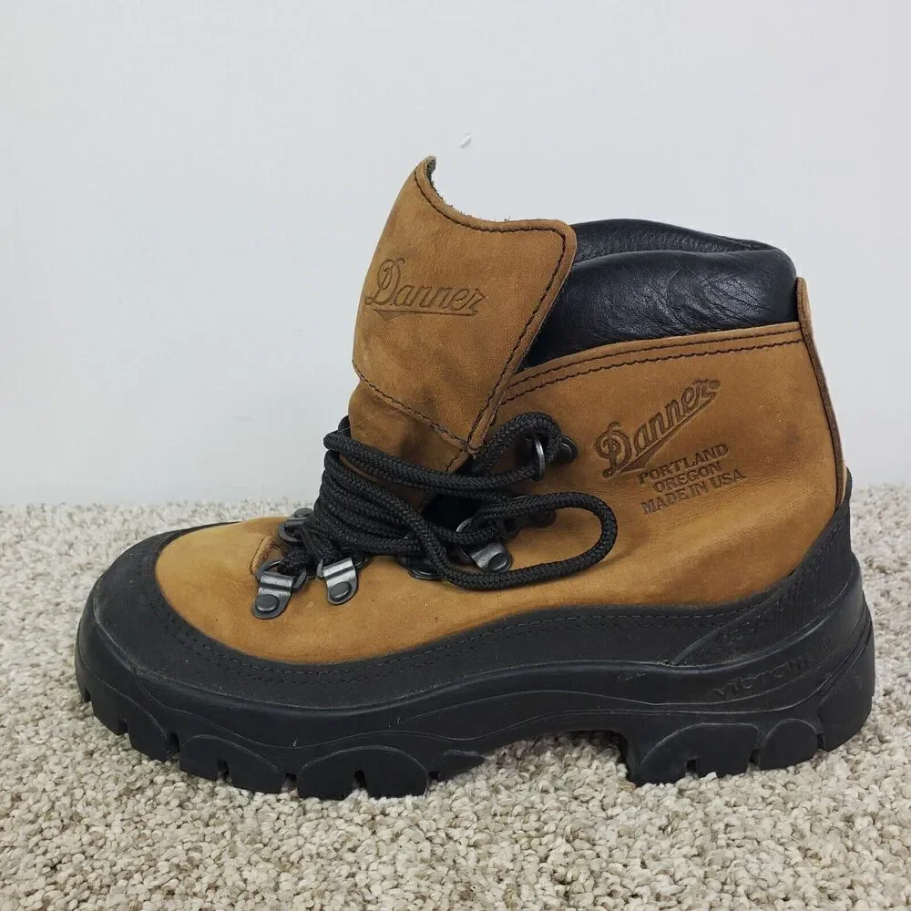 Danner Combat Hiker Boots Vibram Mens 3.5 Extra Wide Hunting Made In USA Brown